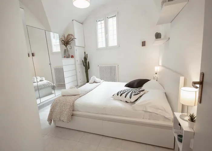 Oltrarno Charm Apartment